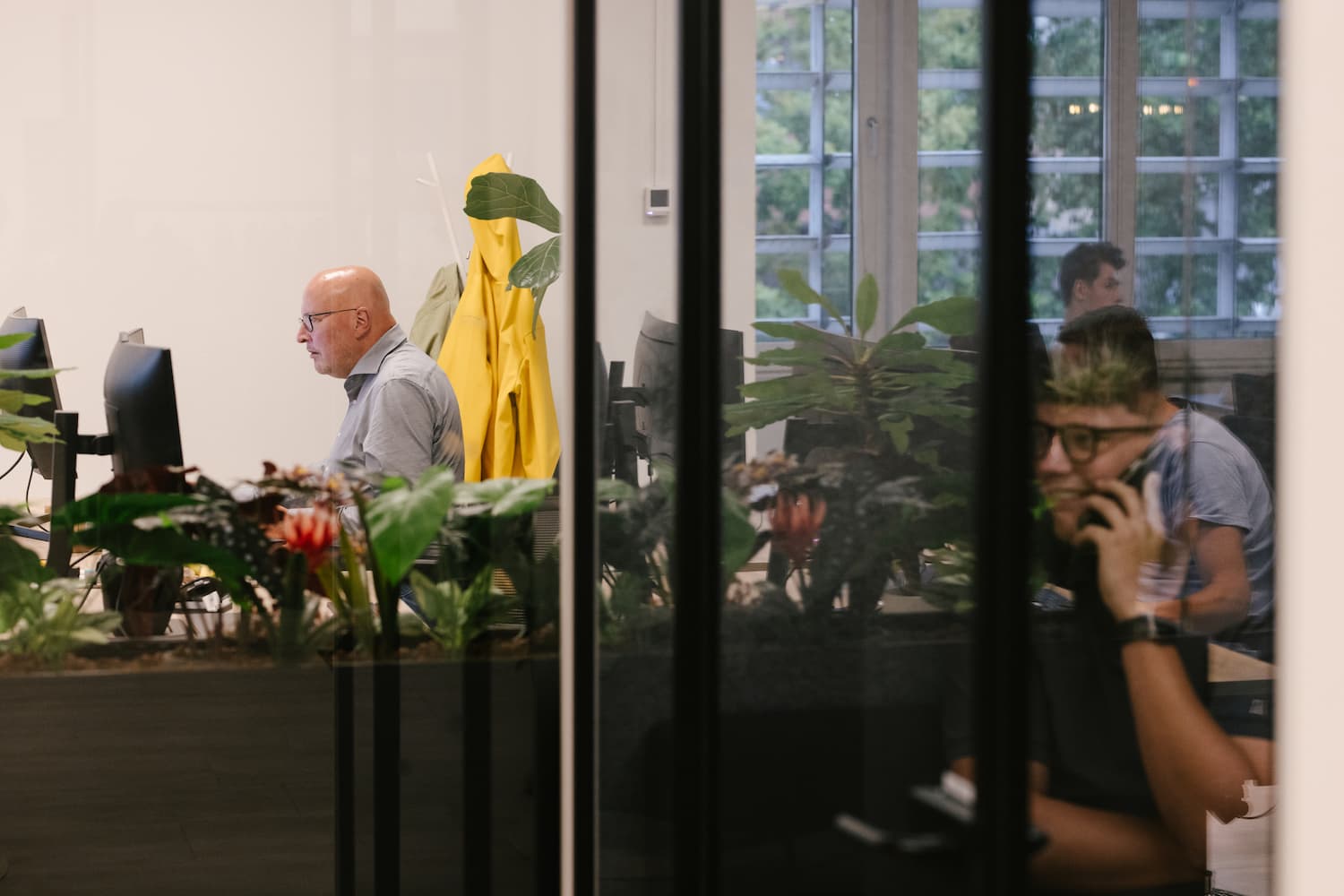 Bas working and Jorn calling