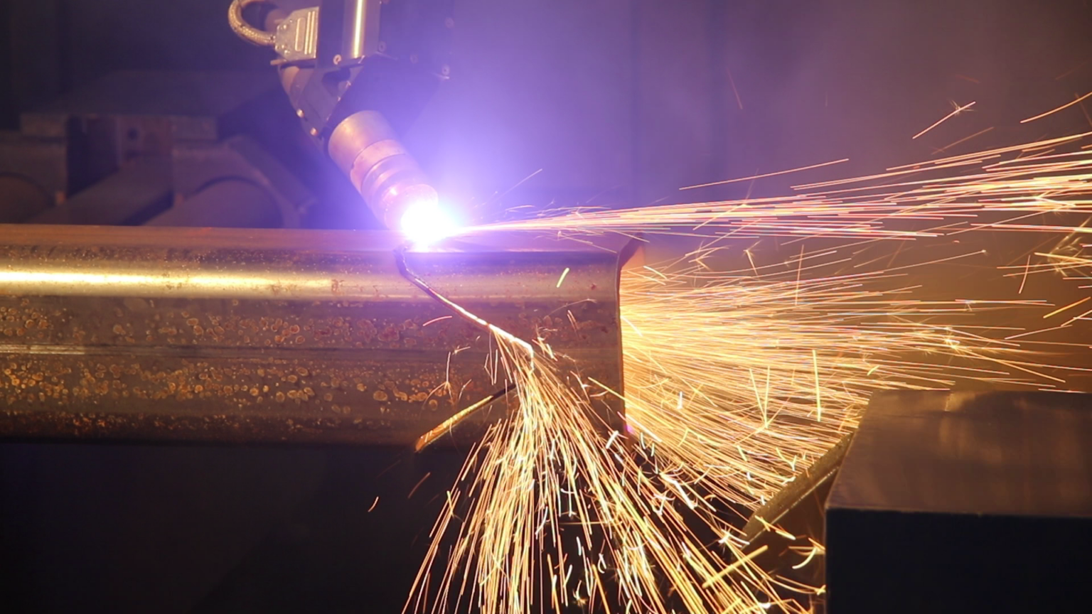 imgi_229_box-section-cutting-1536x864